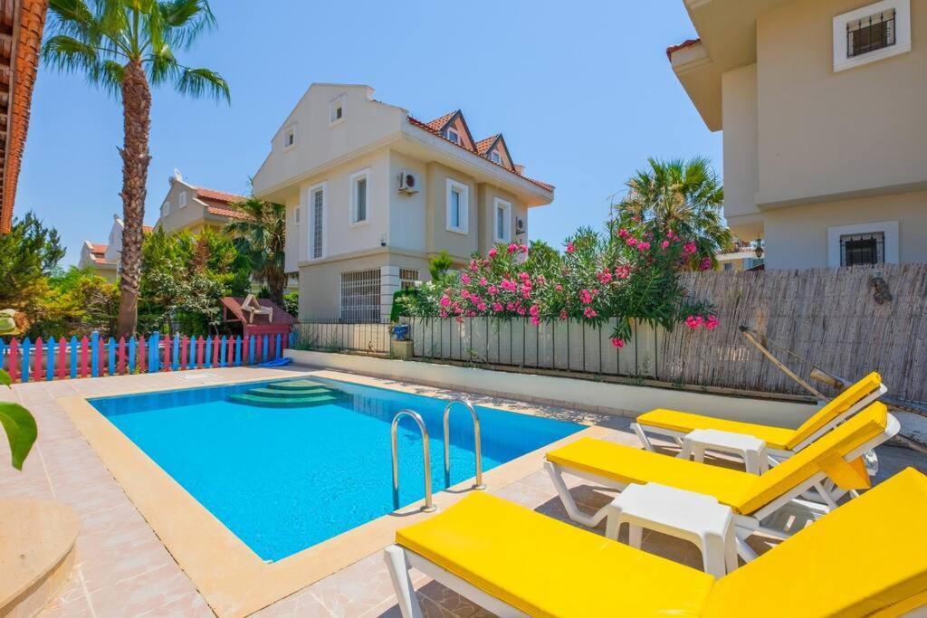 Infinity Sunshine Villa Fethiye Esterno foto