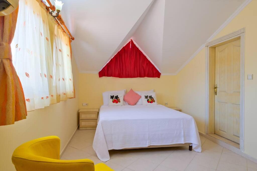 Infinity Sunshine Villa Fethiye Esterno foto