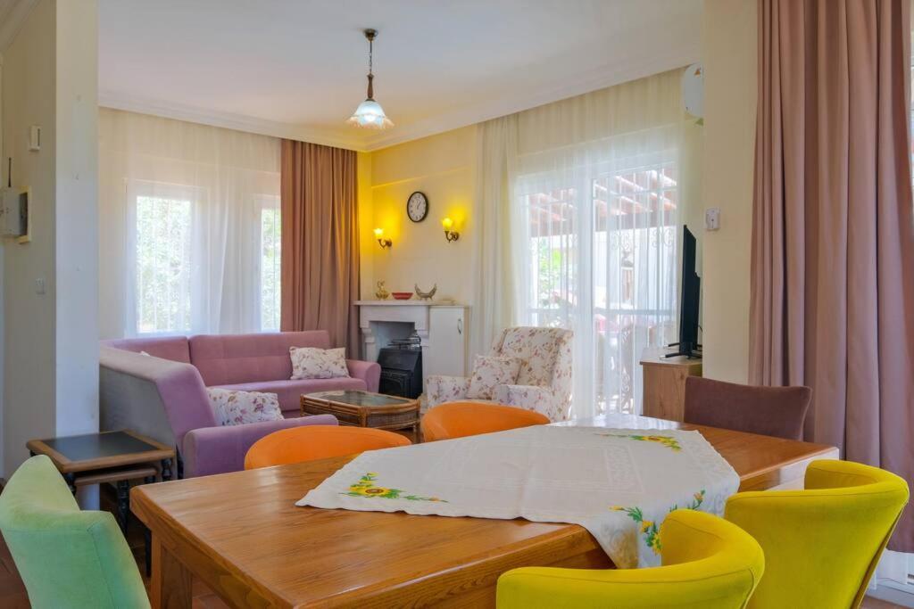 Infinity Sunshine Villa Fethiye Esterno foto