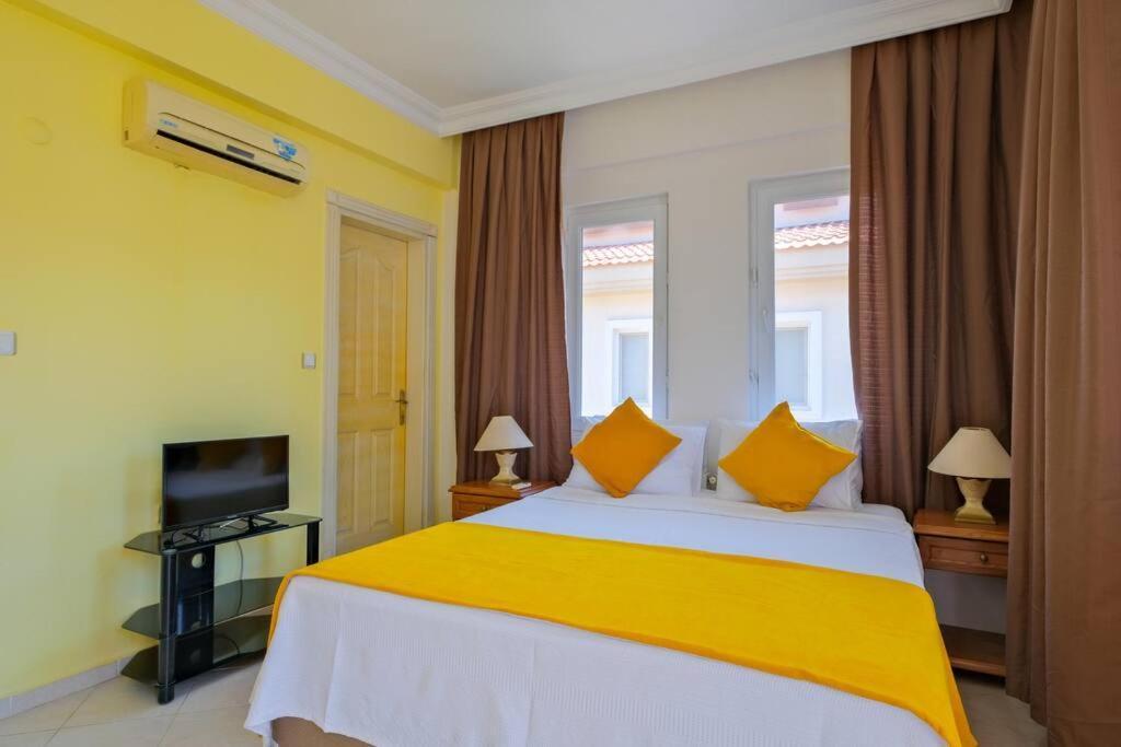 Infinity Sunshine Villa Fethiye Esterno foto